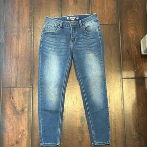 ULTRA STRETCH DENIM- Blue Jeans- Short